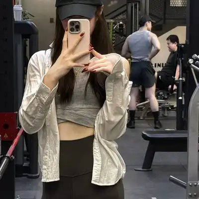 彭雅
